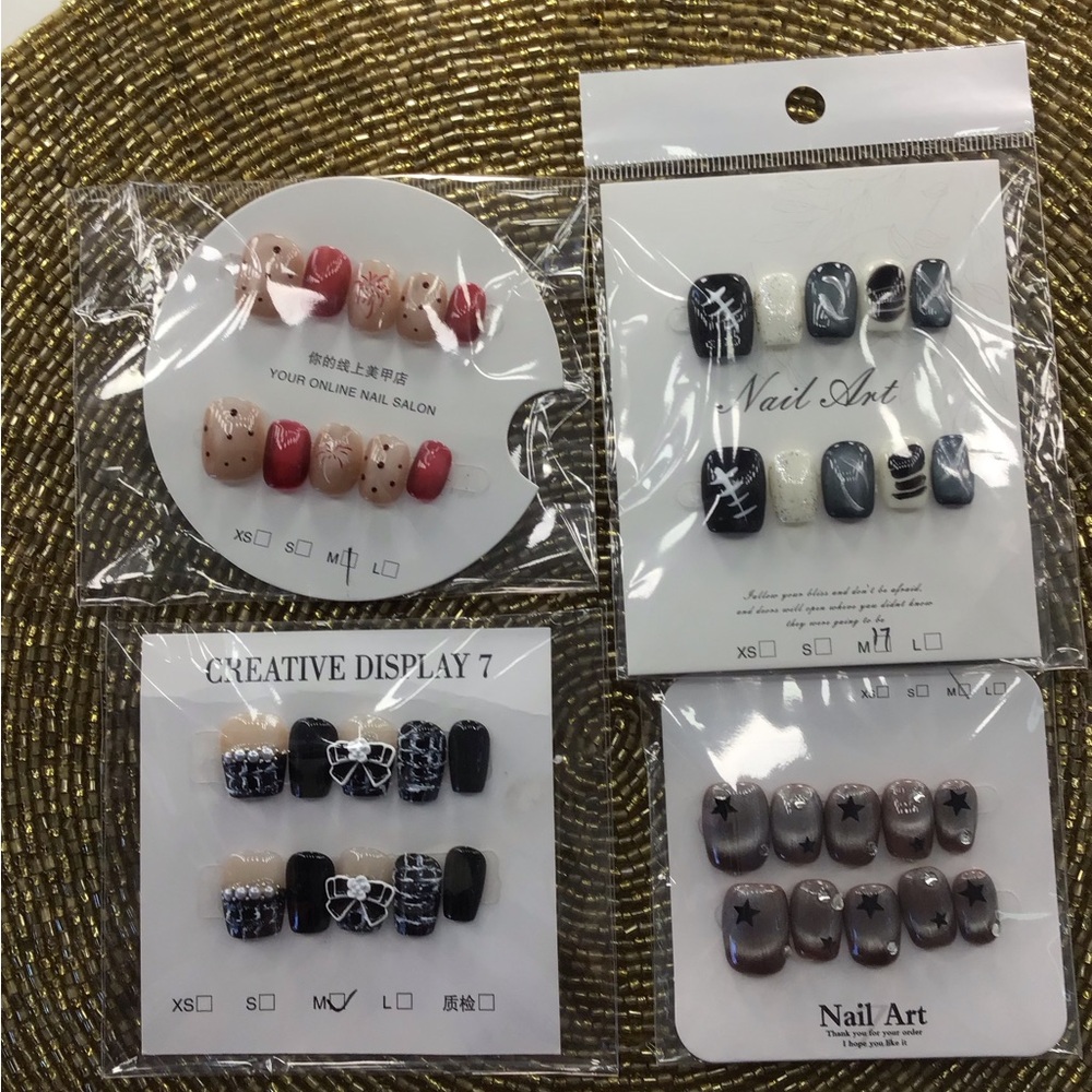 Assorted Press-On Nail Sets  Size Medium